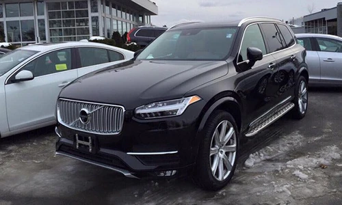 SUV hạng sang Volvo XC90 giá hơn 3 tỷ về Hà Nội