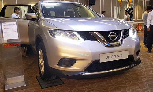 Cận cảnh Nissan X-Trail 2016 giá từ 959 triệu tại VN