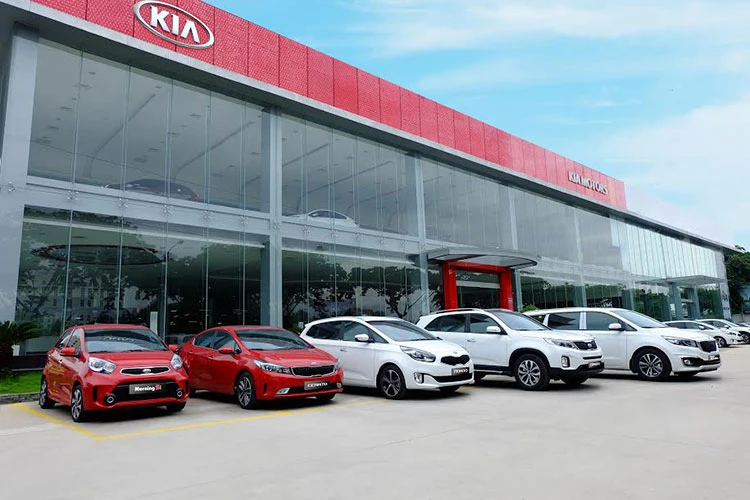 Thaco giảm giá cả trăm triệu đồng cho các dòng xe "hot"