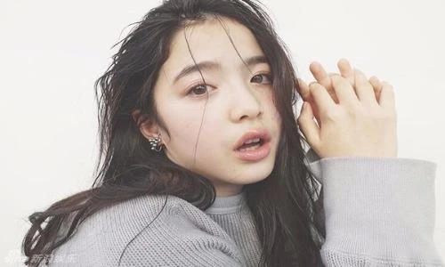 Người mẫu 13 tuổi lai Nhật - Pháp khiến ai nhìn cũng thấy yêu