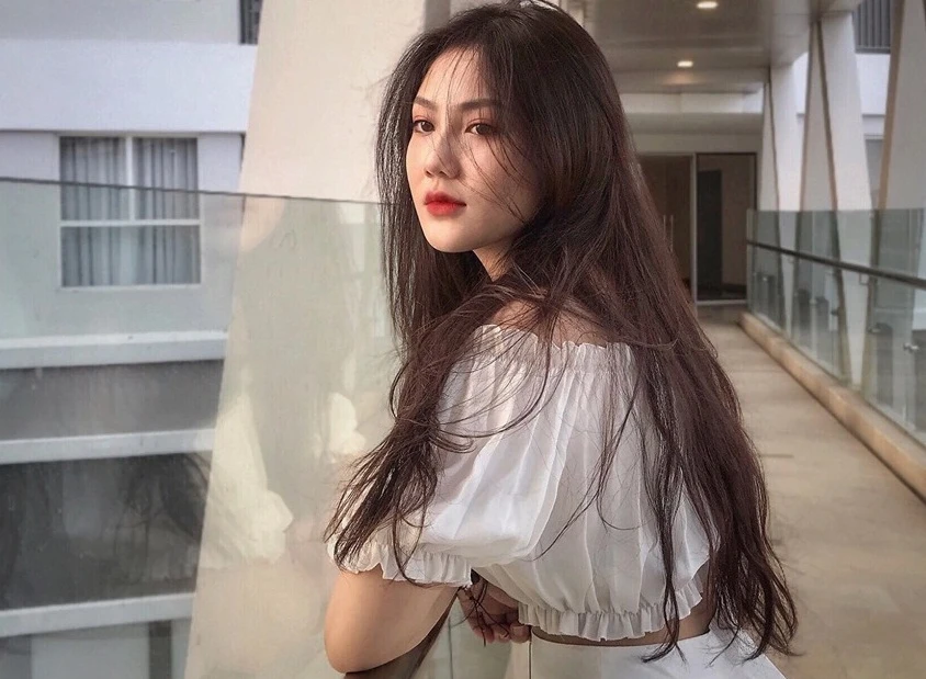 Nữ sinh 17 tuổi Sài thành "đốt mắt" người ngắm nhờ vẻ đẹp xinh hết phần thiên hạ