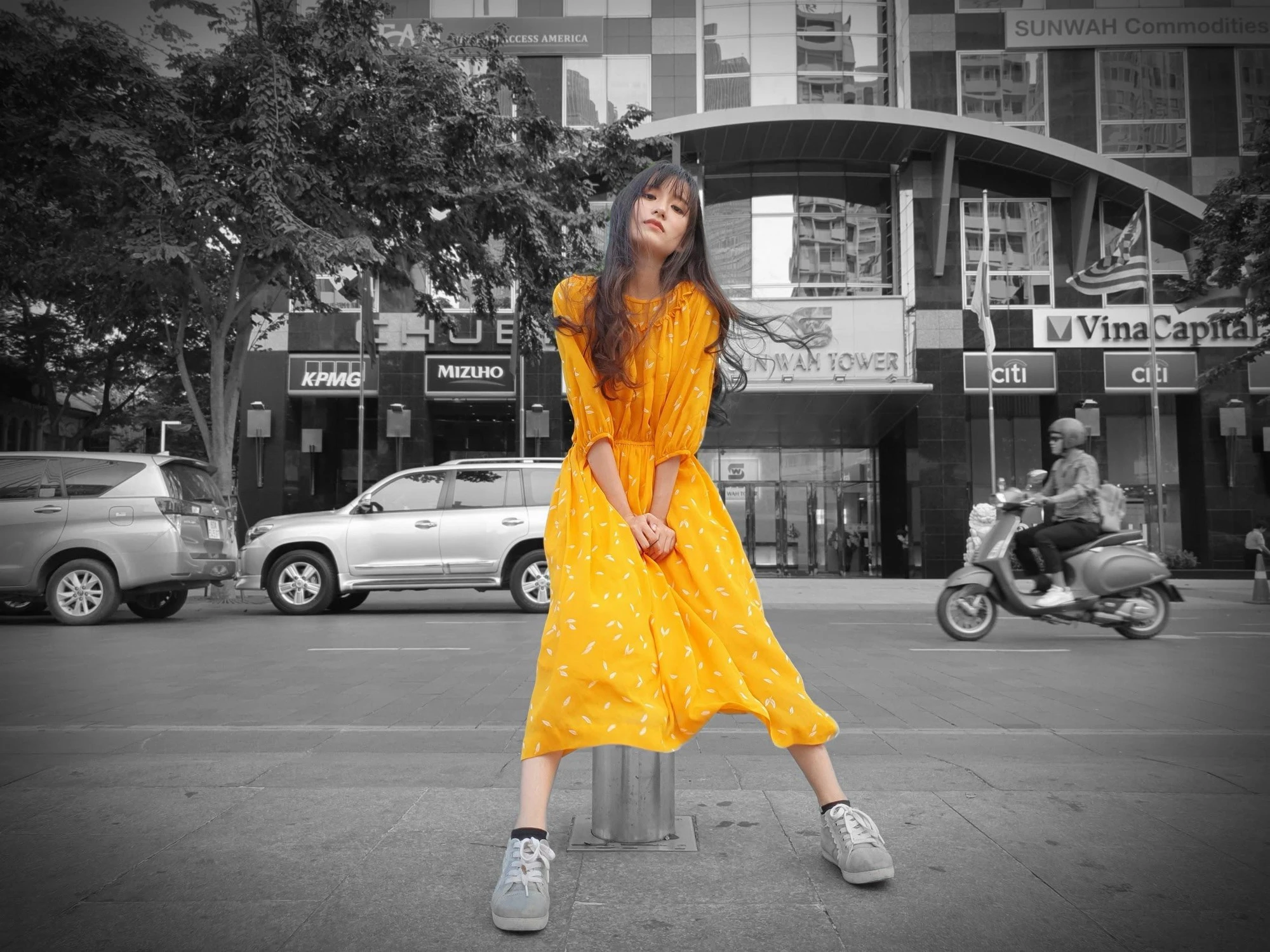 Dân mạng phát sốt với “hot trend” chụp ảnh điểm màu khác biệt