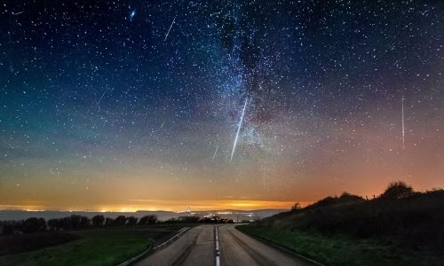 Ảnh đẹp về mưa sao băng Geminids vừa ghé thăm Trái đất