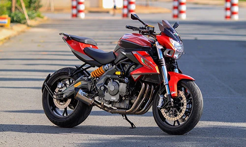 Môtô PKL “tàu” Benelli BN600i độ đồ chơi hiệu tại Sài Gòn
