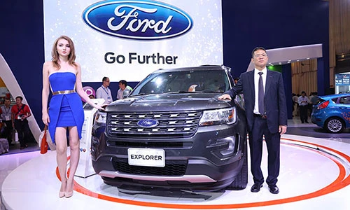 Ford Việt Nam ra mắt Explorer 2017 "chốt giá" 2,18 tỷ đồng