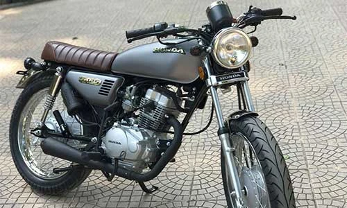 Môtô Honda CG125 độ chất chỉ 11 triệu đồng ở Hà Nội