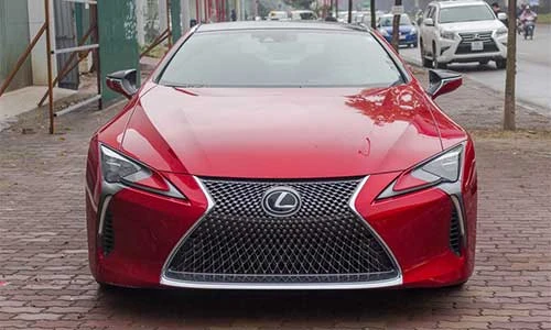 Xe sang thể thao Lexus LC 500 tiền tỷ tại Việt Nam 
