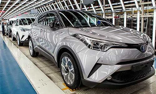 "Vua doanh số" Toyota C-HR giá 630 triệu tại Thái Lan 