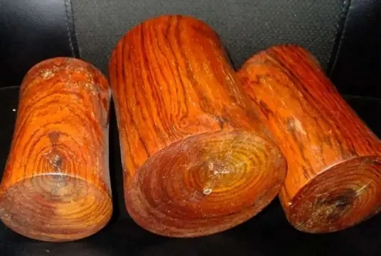 Sửng sốt loại gỗ từng làm chuồng lợn nay giá đắt ngang biệt thự 