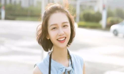 Cô gái Trung Quốc “đốn tim” bằng vũ khí bí mật gây thương nhớ