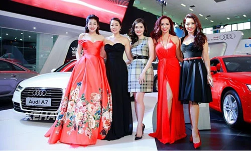 Quốc tế phụ nữ 8/3 - lắng nghe phái đẹp nói về xe hơi