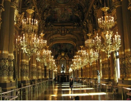 Vẻ đẹp tuyệt mĩ của những nhà hát nổi tiếng thế giới