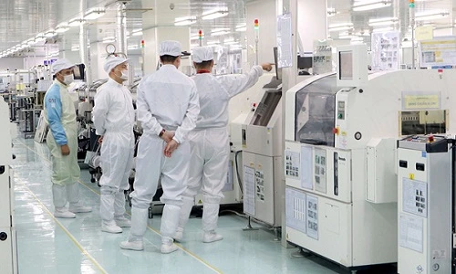 Hình ảnh trong nhà máy sản xuất BPhone 2 tại Hà Nội