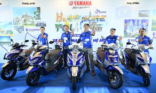 Phượt thủ Việt cưỡi xe ga Yamaha chạy xuyên Đông Nam Á