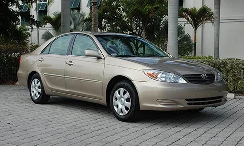 Đấu giá xe ôtô công cũ tại Việt Nam chỉ 30 triệu đồng