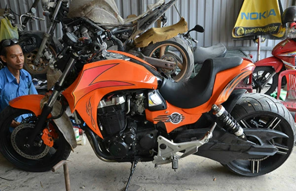 Ngắm quái thú Honda X4 1300cc sắp xuất chuồng