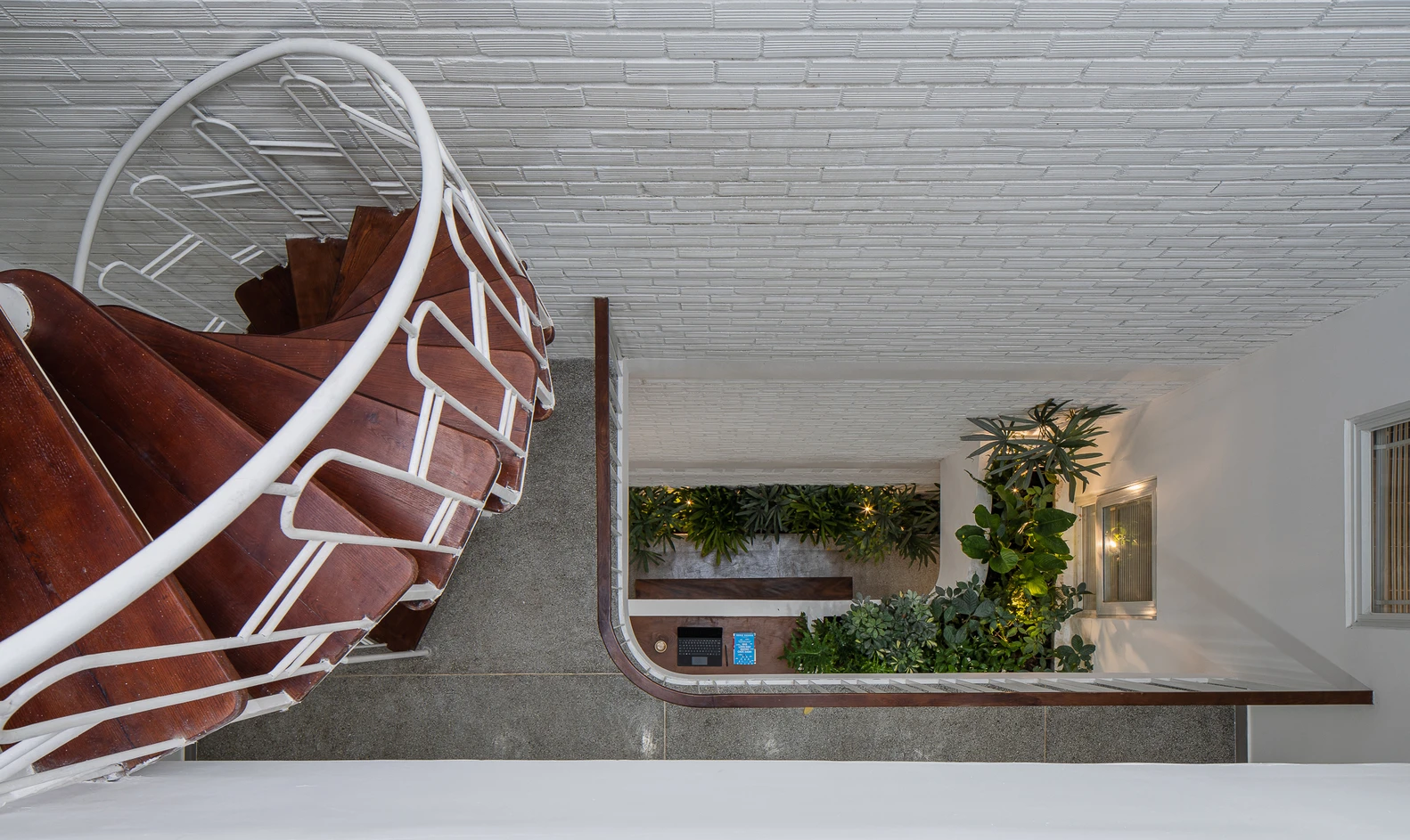 Nhà phố xuống cấp "hồi sinh" thành không gian đáng sống