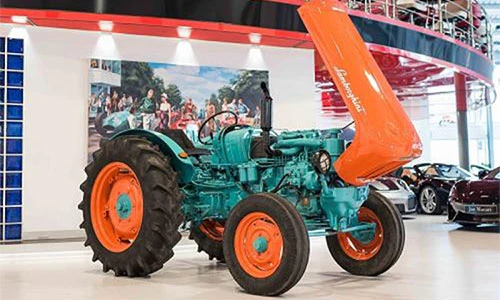 "Soi" máy kéo Ferruccio Lamborghini giá 453 triệu đồng