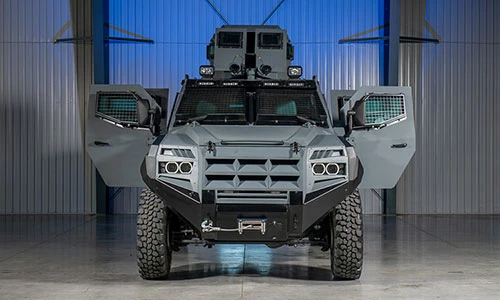 "Soi" SUV bọc thép Roshel Senator khiến dân chơi phát thèm