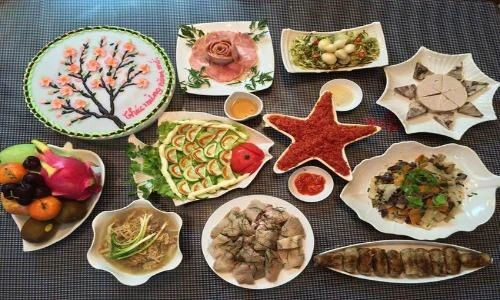 Hội chị em khoe mâm cỗ cúng Táo quân hút mắt khiến ai cũng thèm thuồng