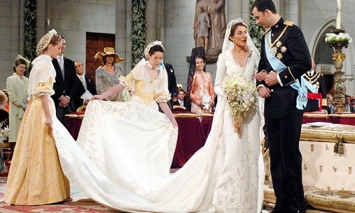 Những đám cưới hoàng gia tốn kém nhất lịch sử