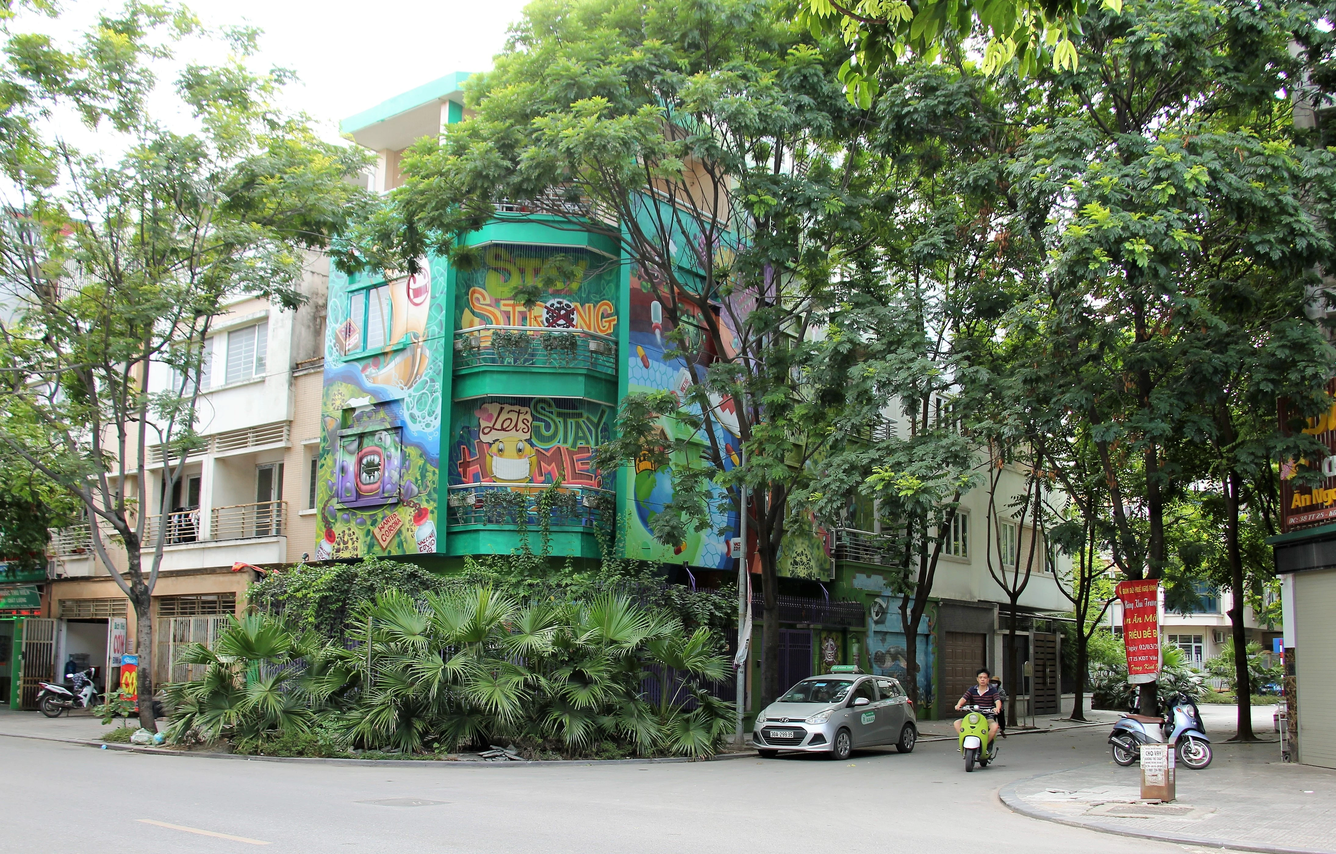 Bức tranh khủng có 1-0-2 trên căn biệt thự 300m2