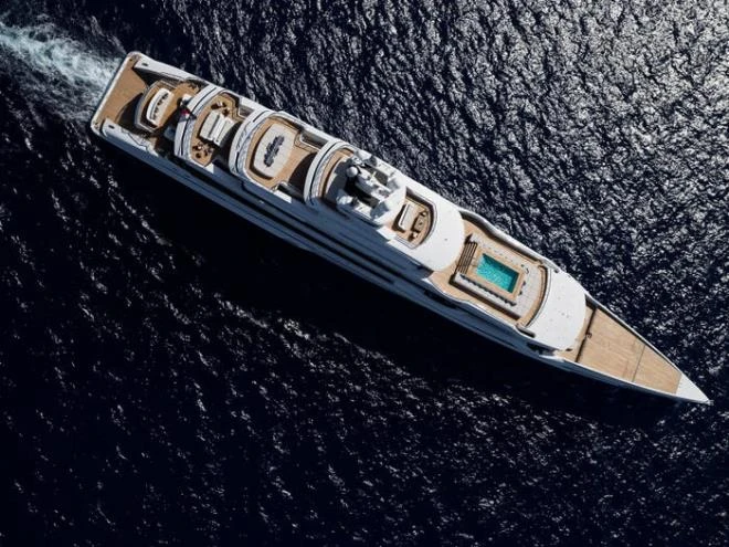 Tận mục siêu du thuyền xa xỉ giá thuê gần 50 tỷ đồng/tuần