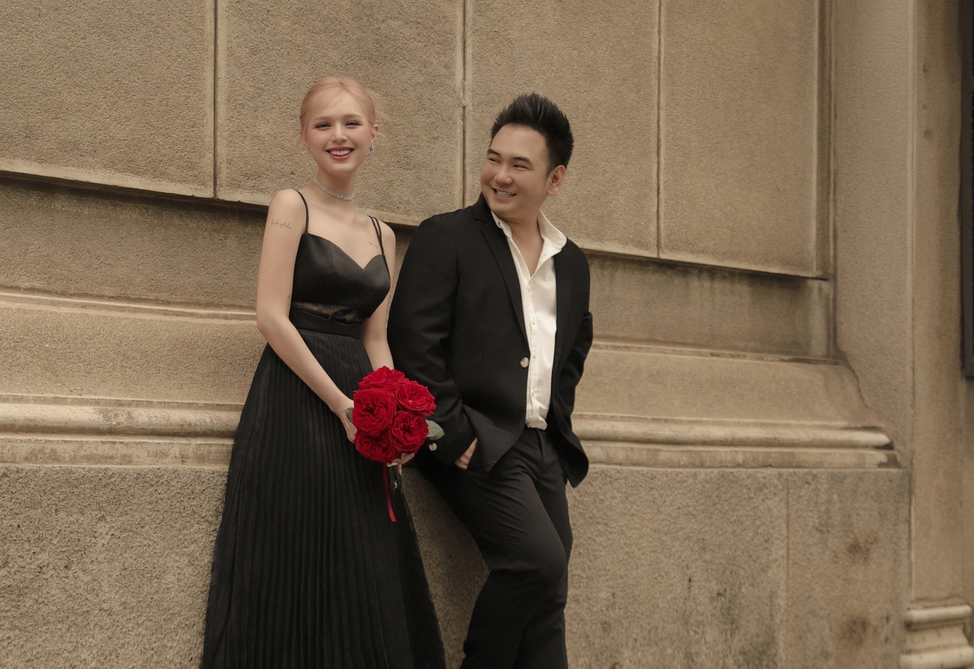 Giữa đêm vợ chồng Xoài Non có biến, chuyện gì đang xảy ra?