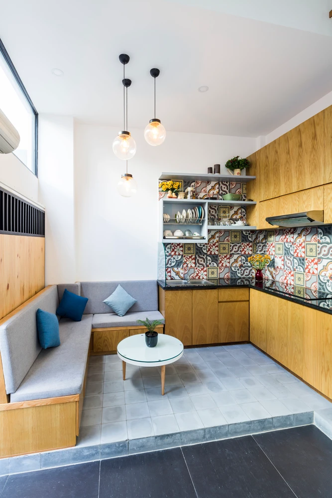 Căn nhà siêu nhỏ nhưng ngập tràn ánh nắng và rất tiện dụng nhờ thiết kế khác lạ