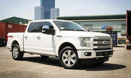 Cận cảnh “siêu xe” bán tải tiền tỷ Ford F-150 tại Hà Nội