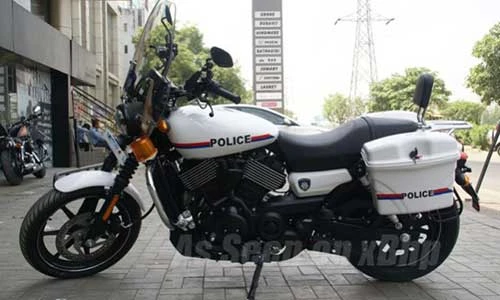 Harley-Davidson Street 750 tham gia lực lượng cảnh sát Ấn