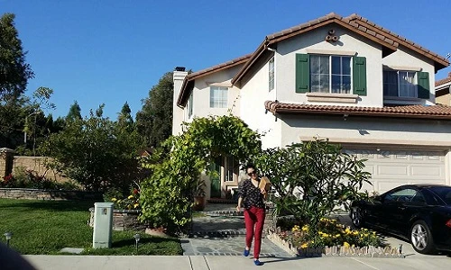 "Đọ" biệt thự triệu USD gây choáng của mỹ nhân Việt tại Mỹ