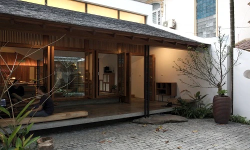 Nhà truyền thống xen lẫn hiện đại đẹp mê hồn ở Hà Nội