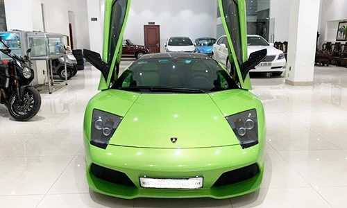 Siêu xe Lamborghini Murcielago hàng độc giá 9,8 tỷ tại Sài Gòn