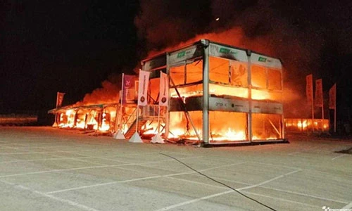 18 siêu môtô điện cháy rụi trước giải đua MotoE 2019