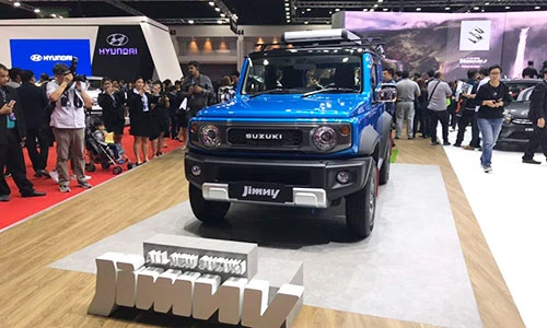 Suzuki Jimny 2019 giá hơn 1 tỷ đồng tại Thái Lan
