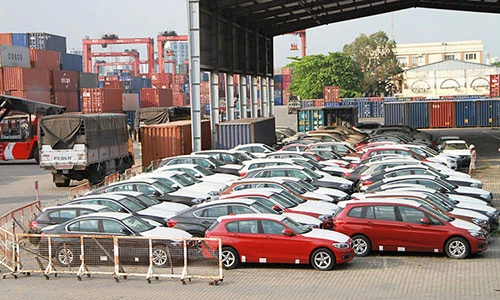 Cựu TGĐ BMW Euro Auto bị truy tố hàng loạt tội danh