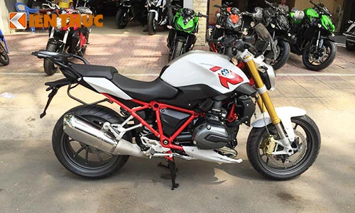 BMW R1200R 2015 đầu tiên cập bến Việt Nam giá gần 800 triệu