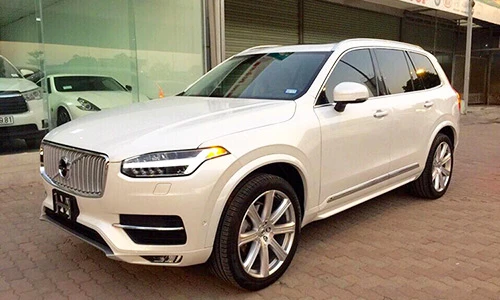 Volvo XC90 T6 Inscription giá 3,9 tỷ đồng tại Hà Nội 
