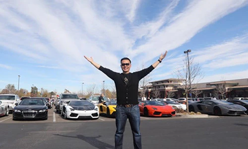 Người Việt tại Mỹ chia sẻ giấc mơ siêu xe Lamborghini