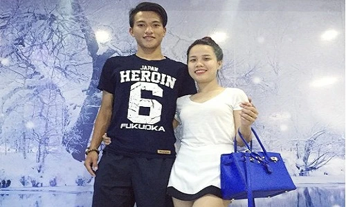 Chuyện tình 6 năm đẹp như mơ của cầu thủ U23 VN