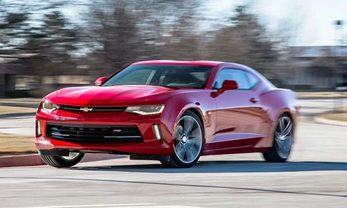 Chevrolet Camaro 2020 lộ diện, giá từ 813 triệu đồng?