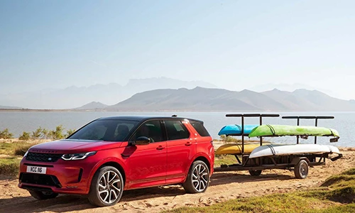 Ra mắt Land Rover Discovery Sport mới từ 935 triệu đồng