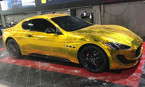 Dân chơi Hà thành "dát vàng" Maserati GranTurismo giá 12 tỷ