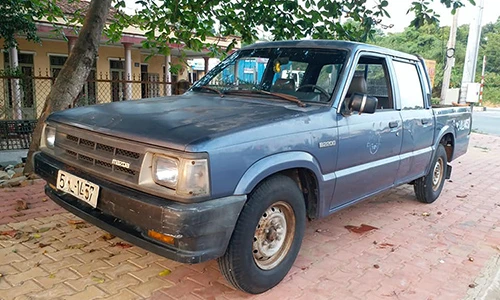 Xe ôtô Mazda B2200 giá chỉ 35 triệu đồng tại Việt Nam