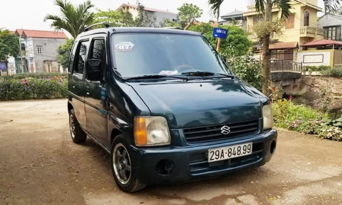 “Xế hộp” Suzuki Wagon cũ giá từ 80 triệu tại Việt Nam