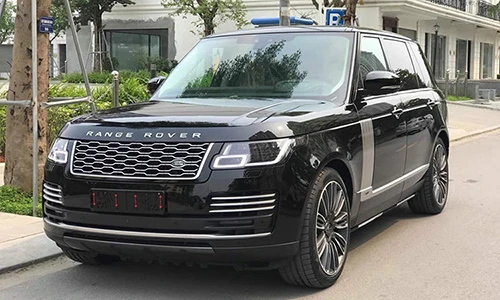 "Soi" xe sang Range Rover 2019 giá 13,3 tỷ ở Hà Nội