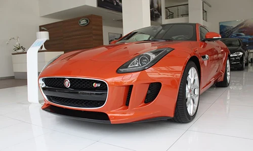 Jaguar F-Type S giá gần 5 tỷ đồng "làm dâu" Bình Thuận