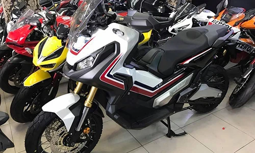 Honda X-ADV đầu tiên về Việt Nam giá 590 triệu đồng 