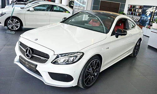 Mercedes-AMG C43 4MATIC mới "chốt giá" 4,2 tỷ tại VN
